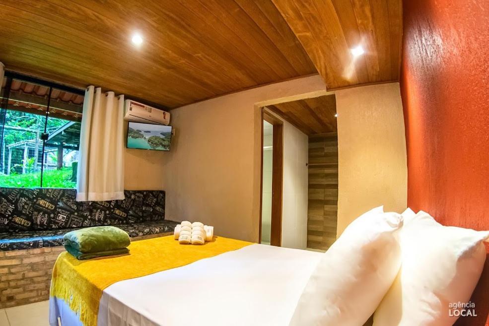 Casa Bonita Hospedagem E Cafe Vila do Abraao Ngoại thất bức ảnh