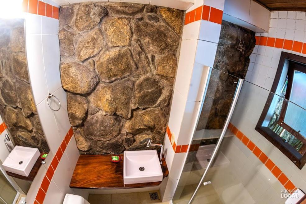 Casa Bonita Hospedagem E Cafe Vila do Abraao Ngoại thất bức ảnh